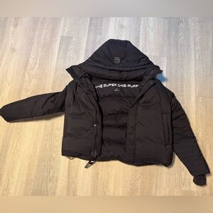 Aritzia Super One-puff Coach’s Short Jacket